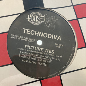 Technodiva - Funkin' With Yo Emotion (Pump The Sound)