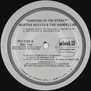 Martha Reeves & The Vandellas - Dancing In The Street! - 1974