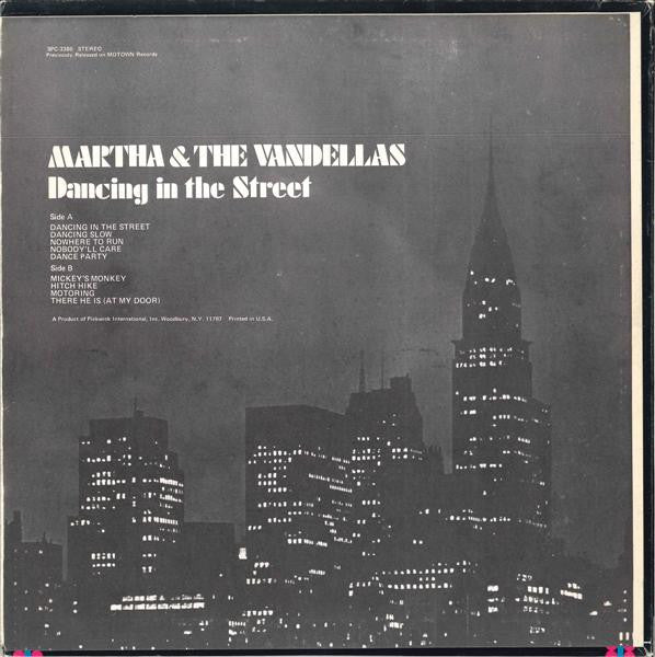 Martha Reeves & The Vandellas - Dancing In The Street! - 1974