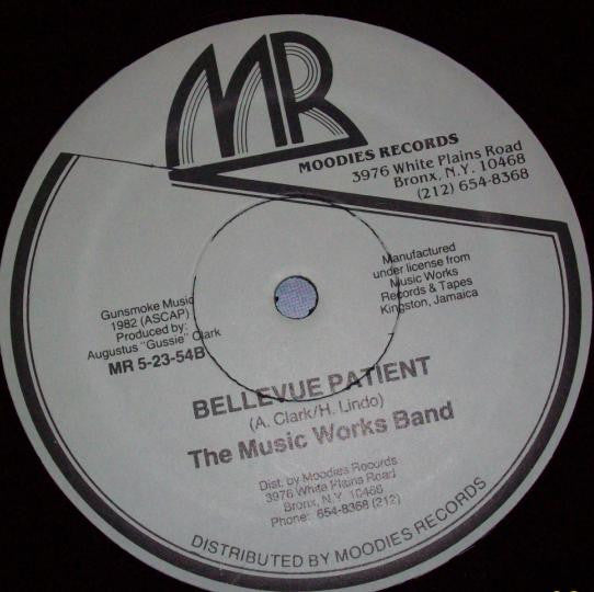 Hopeton Lindo - Sidewalk Traveller