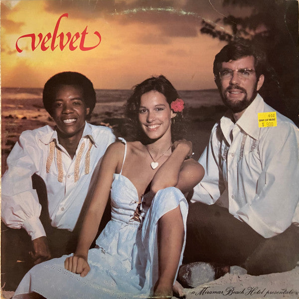 Velvet (28) - Velvet