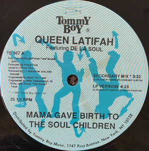 Queen Latifah - Mama Gave Birth To The Soul Children