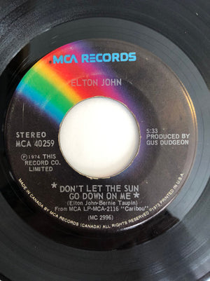 Elton John - Don't Let The Sun Go Down On Me - 1974