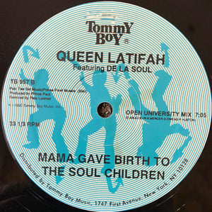 Queen Latifah - Mama Gave Birth To The Soul Children