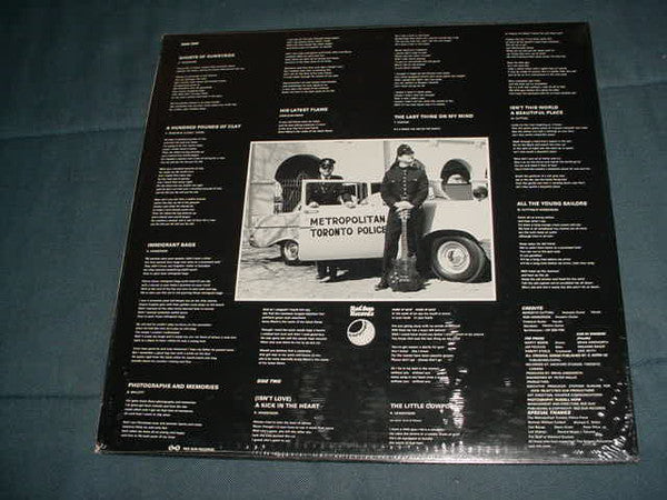 Cutting And Henderson - The Singing Policemen