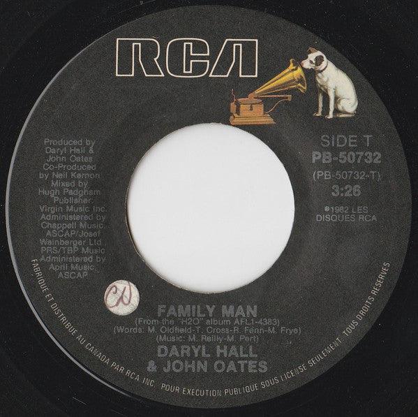 Daryl Hall & John Oates - Italian Girls 1983 - Quarantunes