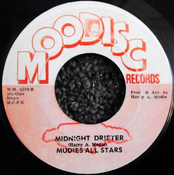 Dennis Walks - Drifter - Quarantunes