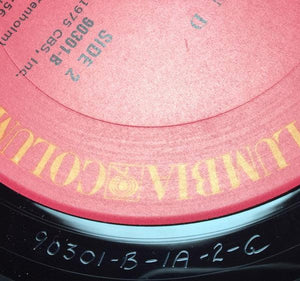 Bond - Bond 1975 - Quarantunes