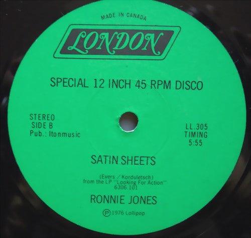 Ronnie Jones - Under My Thumb / It's The Same Old Song - Quarantunes