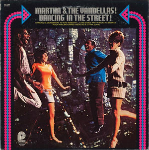 Martha Reeves & The Vandellas - Dancing In The Street! - 1974