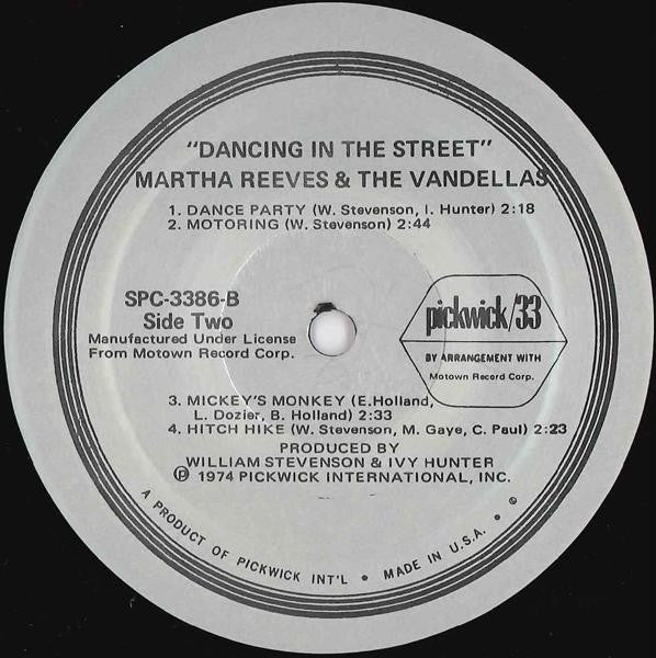 Martha Reeves & The Vandellas - Dancing In The Street! - 1974
