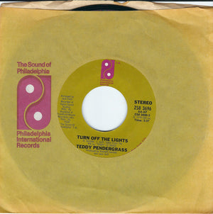 Teddy Pendergrass - Turn Off The Lights / If You Know Like I Know Vinyl Record