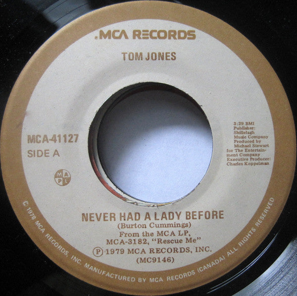 Tom Jones - Never Had A Lady Before / Dancing Endlessly