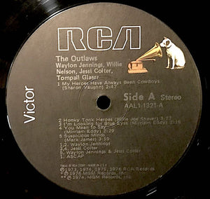 Waylon Jennings, Willie Nelson, Jessi Colter, Tompall Glaser - Wanted! The Outlaws - 1976