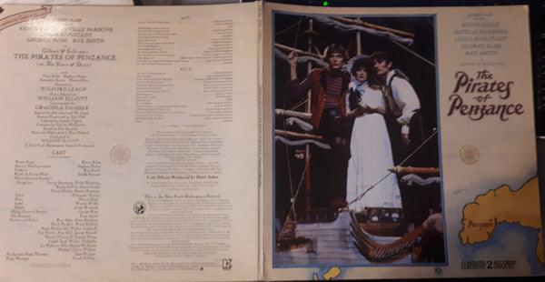 Various - Gilbert & Sullivan's The Pirates Of Penzance (Broadway Cast Recording) 1981 - Quarantunes
