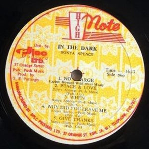 Sonya Spence - In The Dark -