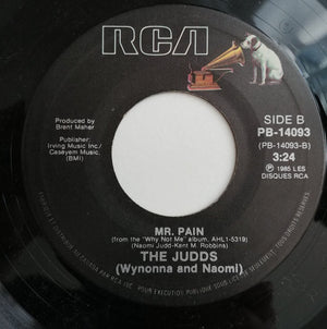 Judds, The - Love Is Alive - 1985
