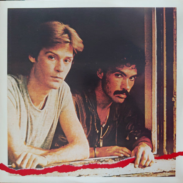 Daryl Hall & John Oates - Along The Red Ledge