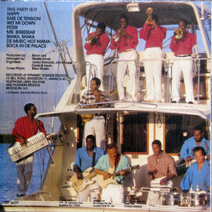 Byron Lee And The Dragonaires - De Music Hot Mama
