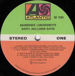 Daryl Hall & John Oates - Abandoned Luncheonette - 1974
