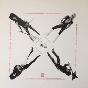 Mötley Crüe - Too Fast For Love -