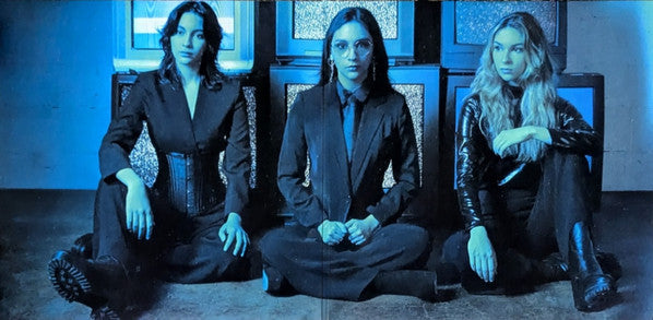 Warning, The - Error - 2022