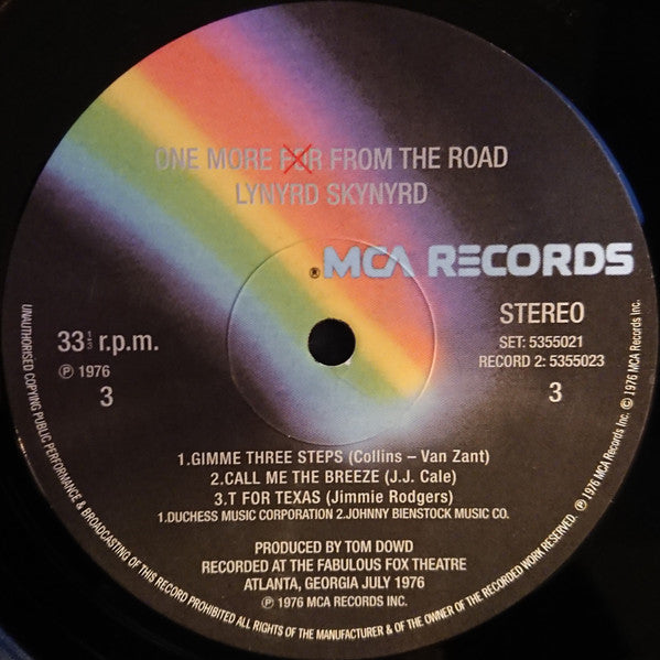 Lynyrd Skynyrd - One More From The Road - 2015