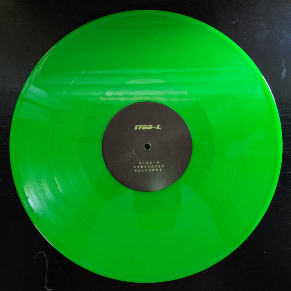 1788-L - S Y N T H E T I K - 2019