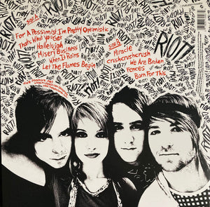 Paramore - Riot!