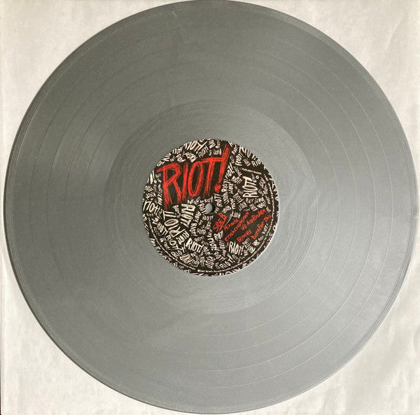 Paramore - Riot!