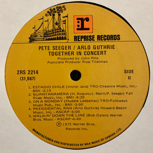 Pete Seeger & Arlo Guthrie - Pete Seeger & Arlo Guthrie Together In Concert - 1975