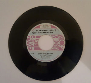 Electric Light Orchestra - Don't Bring Me Down / Shine A Little Love