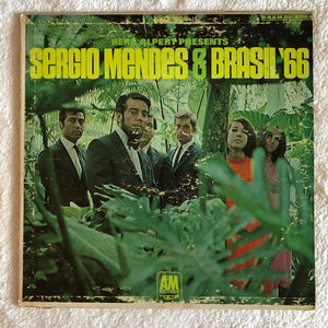 Sérgio Mendes & Brasil '66 - Herb Alpert Presents Sergio Mendes & Brasil '66