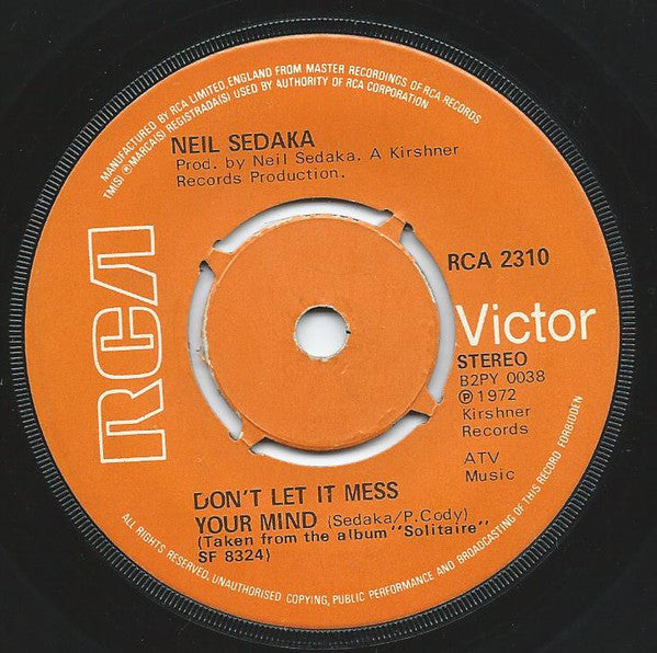 Neil Sedaka - That's When The Music Takes Me