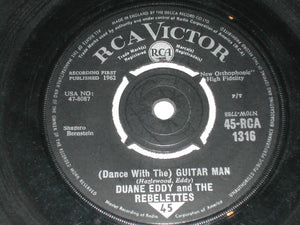 Duane Eddy & The Rebelettes - (Dance With The) Guitar Man