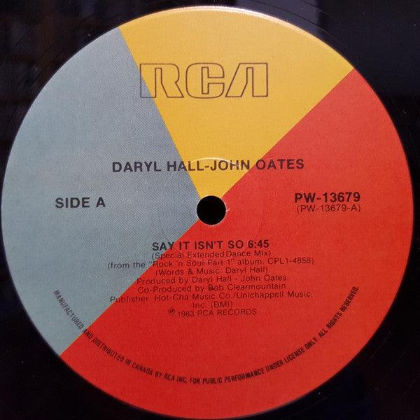 Daryl Hall & John Oates - Say It Isn't So - 1983 - Quarantunes